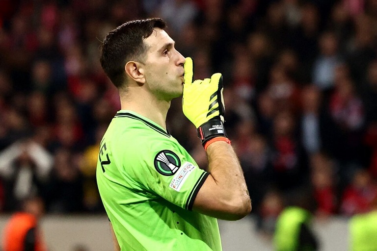 Aston Villa jako jedyna przetrwała w europejskich półfinałach